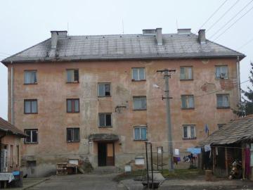 Bytový dom, Zvolenská cesta 8 (k 30.11.2010 9 b.j.) Bytový dom, Zvolenská cesta 8 (k 30.11.2010 9 b.j.)