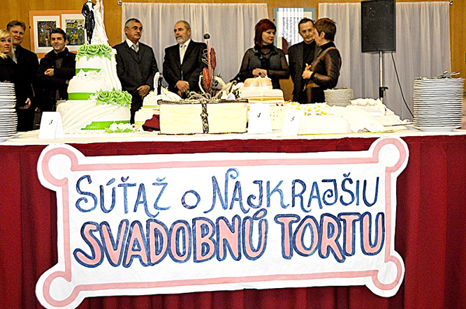 Fotogaléria Súťaž o najkrajšiu svadobnú tortu (18) Súťaž o najkrajšiu svadobnú tortu