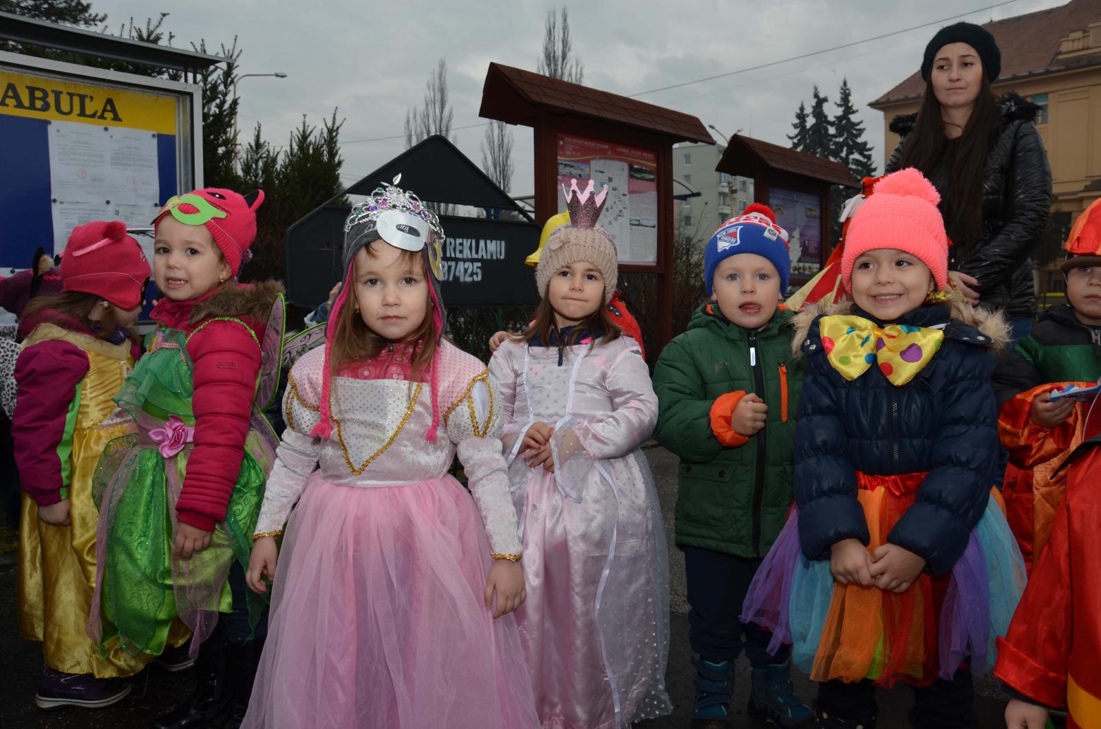 Fotogaléria Karneval v meste a na ľade (10) Karneval v meste a na ľade