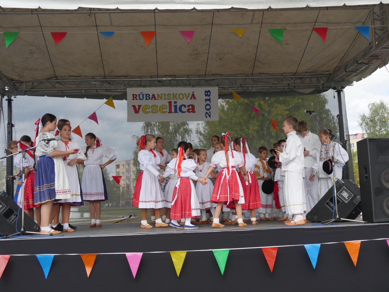 Fotogaléria 29.09.2018 - Rúbanisková veselica (28) 29.09.2018 - Rúbanisková veselica