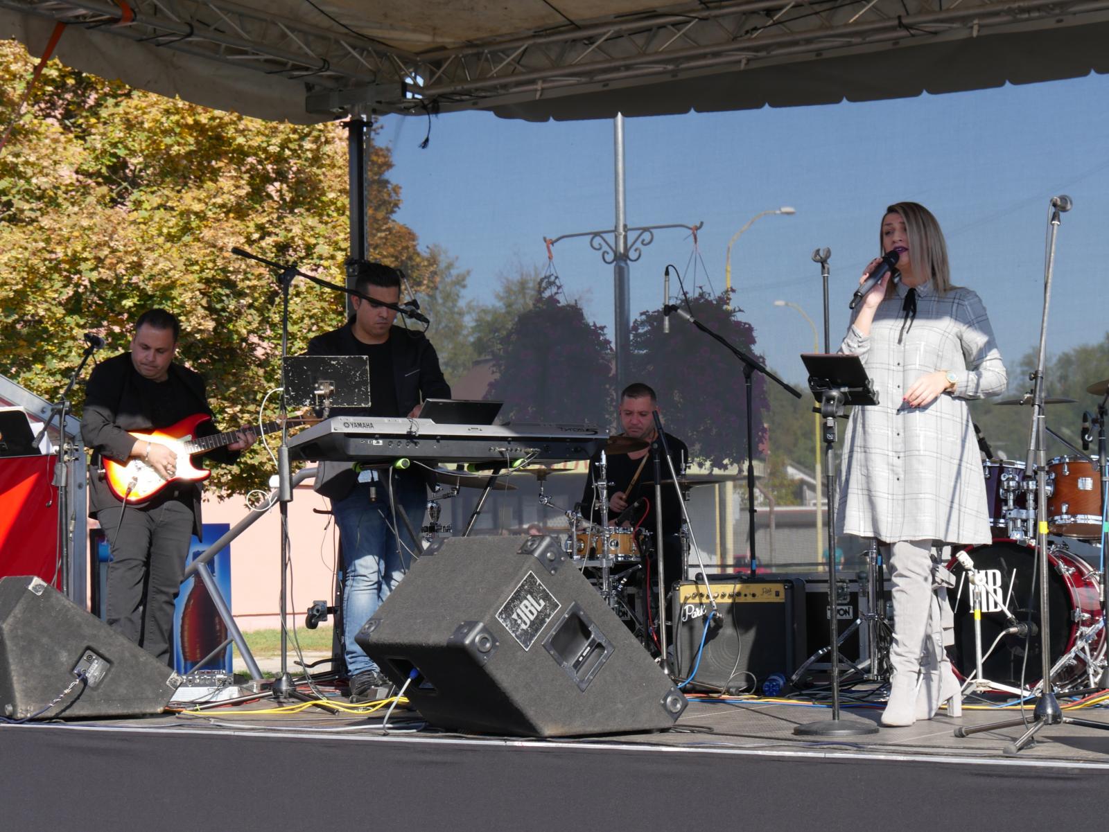 Fotogaléria 05.10.2018 - Otvorenie polyfunkčného komplexu VILLAGGIO a MINI KOCKA (15) 05.10.2018 - Otvorenie polyfunkčného komplexu VILLAGGIO a MINI KOCKA